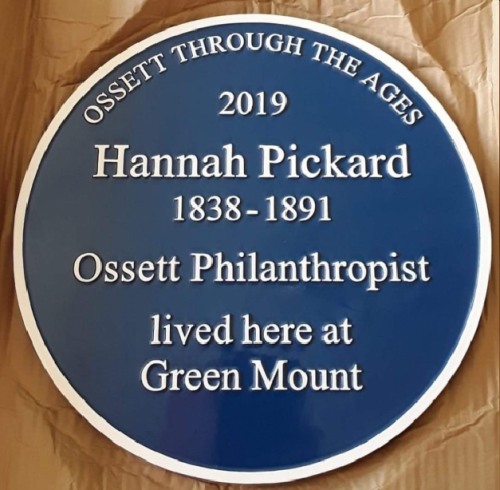 Pickard Blue Plaque